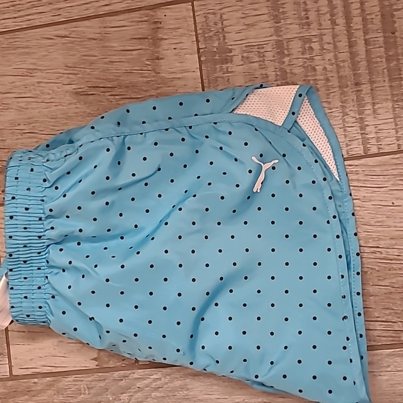 Puma shorts - Picture 4 of 5